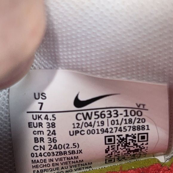 Nike Women's Renew Run Graffiti Print Running Shoe Training CW5633-100 size 7 - Picture 6 of 7